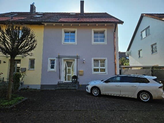 Doppelhaushälfte, Garage, Kfz-Stellplatz