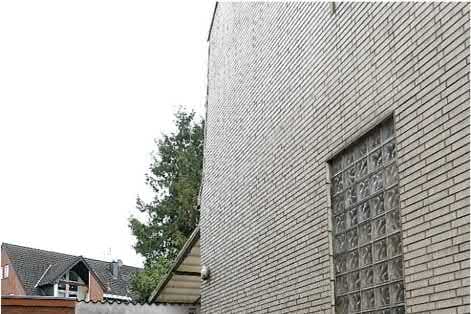 Mehrfamilienhaus
