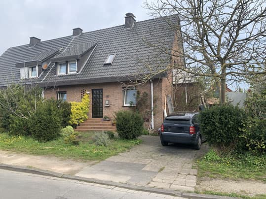 Doppelhaushälfte