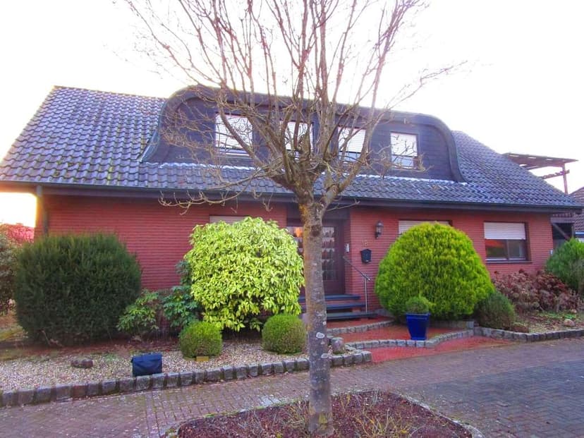 Garage, Einfamilienhaus, Fertiggarage