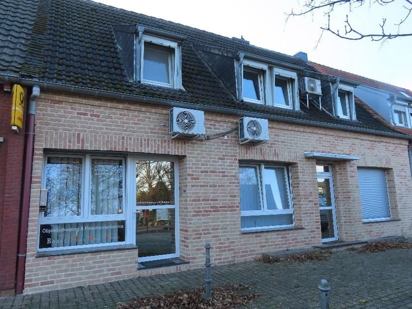 Wohn-/Geschäftshaus