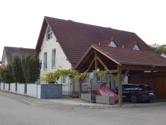 1) 1/2-Anteil Doppelhaushälfte u. Carport 2) 1/2-Anteil Doppelhaushälfte mit Carport