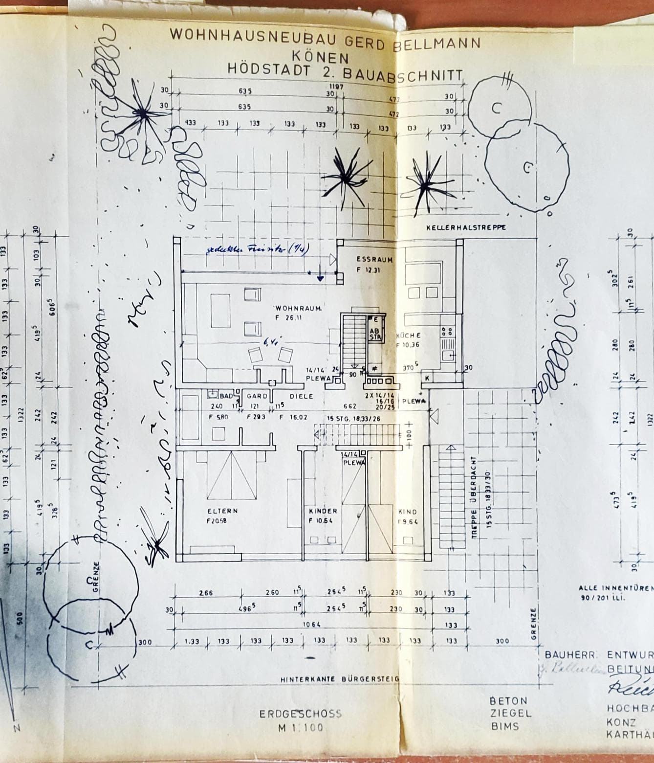 Mehrfamilienhaus, Garage - Bild 1