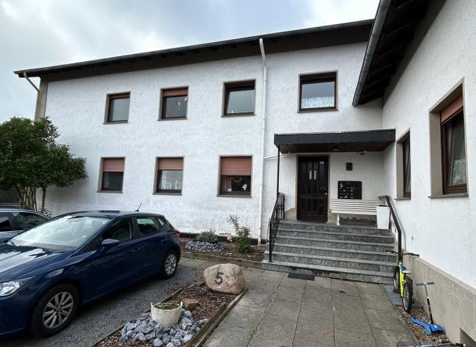 Eigentumswohnung mit Carportstellplatz - Bild 1