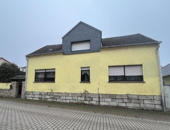 Einfamilienhaus - Bild 1