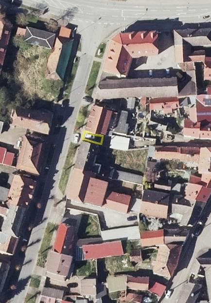 unbebautes Grundstück