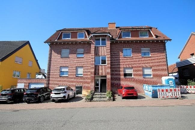 Kfz-Stellplatz, Garage, Eigentumswohnung (3 bis 4 Zimmer), Sondernutzungsrecht, Gartenfläche Nr. 1