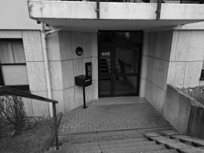 Kfz-Stellplatz (Tiefgarage), Eigentumswohnung (3 bis 4 Zimmer) - Bild 1