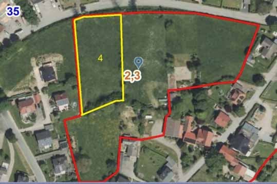 land- und forstwirtschaftlich genutztes Grundstück