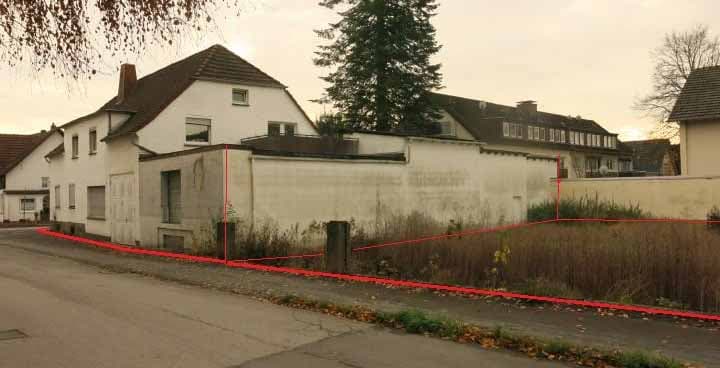 Wohn-/Geschäftshaus, Garage