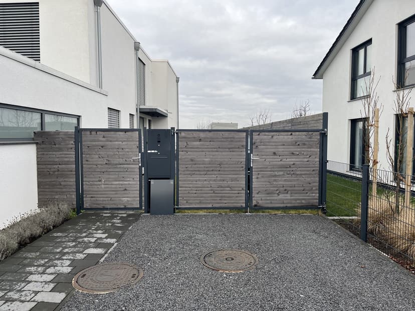Einfamilienhaus und Zweifamilienhaus