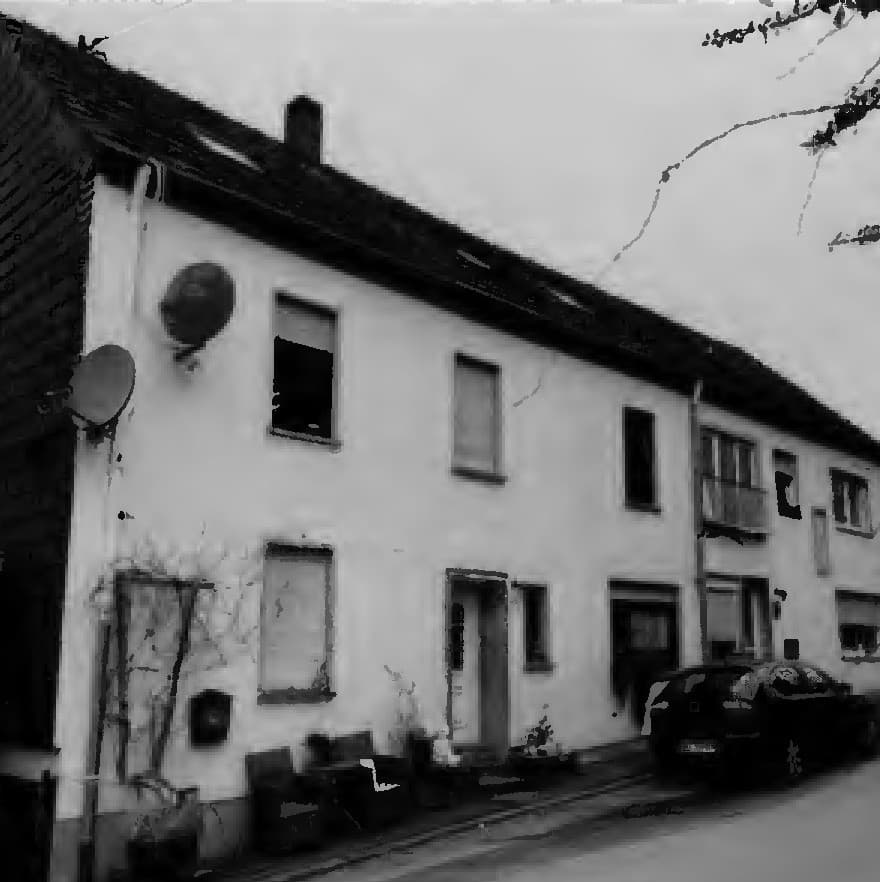 Zweifamilienhaus - Bild 1