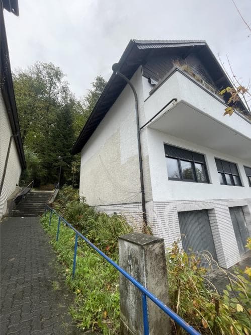 Zweifamilienhaus - Bild 1