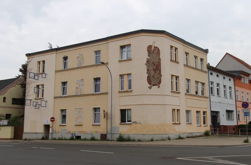 Mehrfamilienhaus