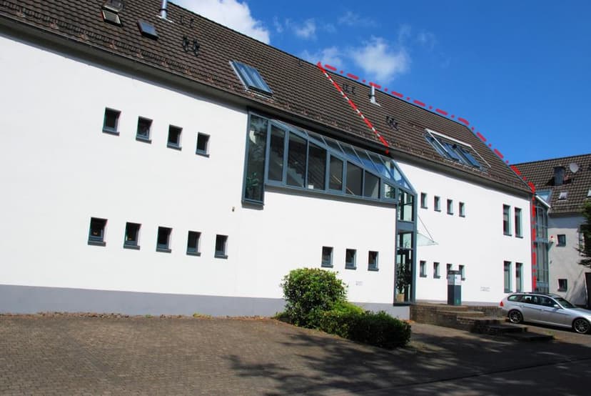 Wohn-/Geschäftshaus, sonstiges Teileigentum (z.B. Keller, Hobbyraum)