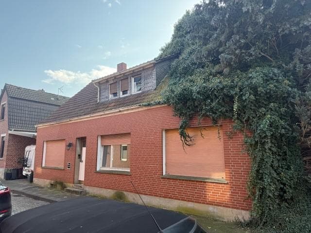 Mehrfamilienhaus