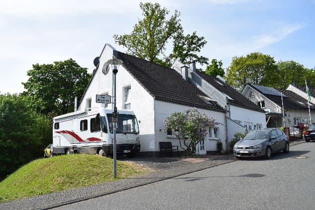 Doppelhaushälfte
