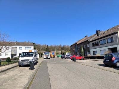 Dreifamilienhausgrundstück mit Garage