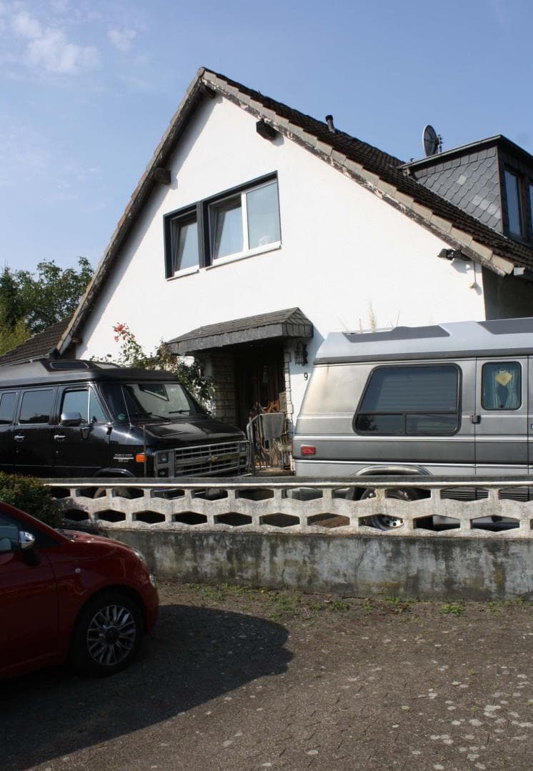 Zweifamilienhaus - Bild 1