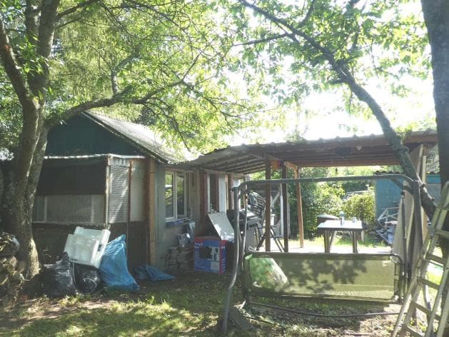 Einfamilienhaus, land- und forstwirtschaftlich genutztes Grundstück - Bild 1