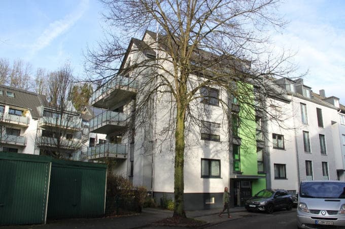 Mehrfamilienhaus, Tiefgarage