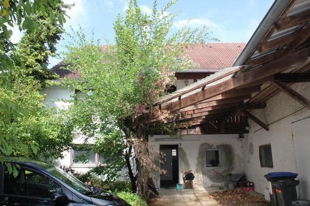 ehemaliger Bauernhof mit 2 Wohneinheiten